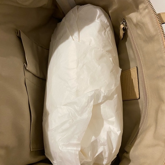 *AUTHENTIC COACH LEATHER SATCHEL* - Picture 4 of 7